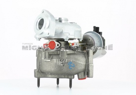 Turbo neuf comprenant :