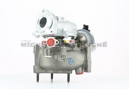 Turbo neuf comprenant :