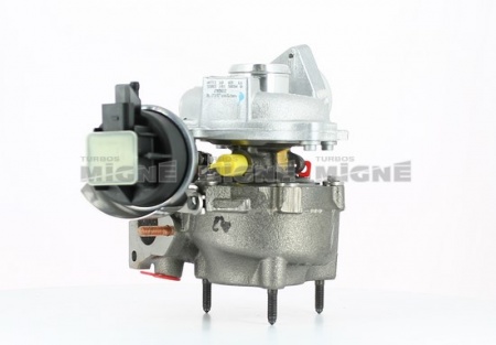 Turbo neuf comprenant :