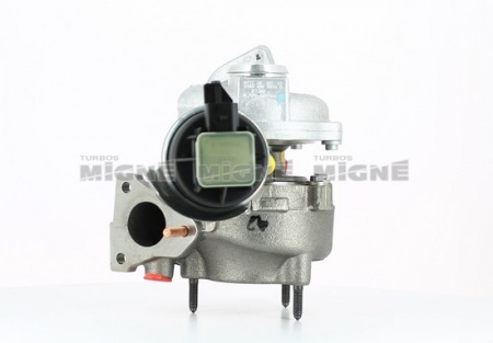 Turbo neuf comprenant :