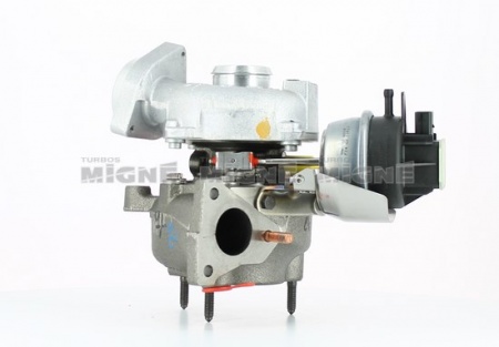 Turbo neuf comprenant :