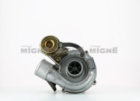 Turbo neuf comprenant :