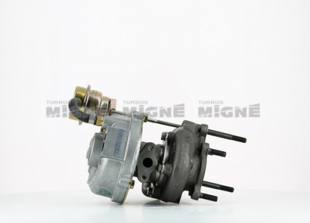 Turbo neuf comprenant :