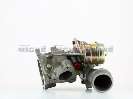 Turbo neuf comprenant :