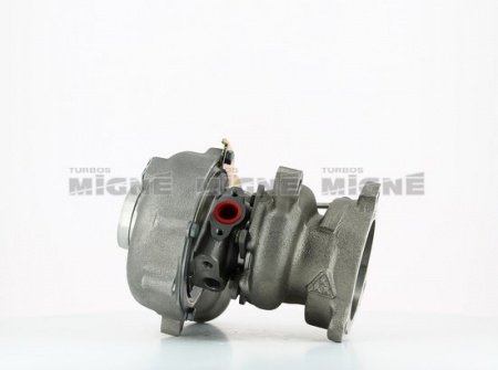 Turbo neuf comprenant :