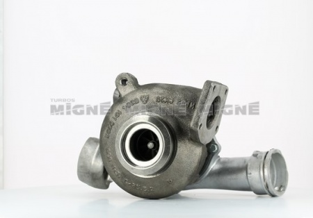 Turbo neuf comprenant :