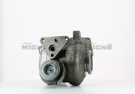 Turbo neuf comprenant :