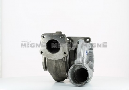 Turbo neuf comprenant :