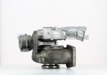 Turbo neuf comprenant :