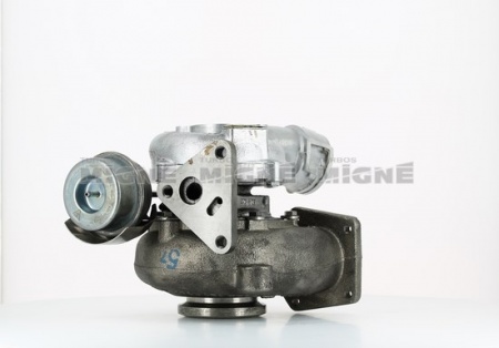 Turbo neuf comprenant :