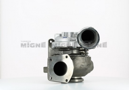 Turbo neuf comprenant :