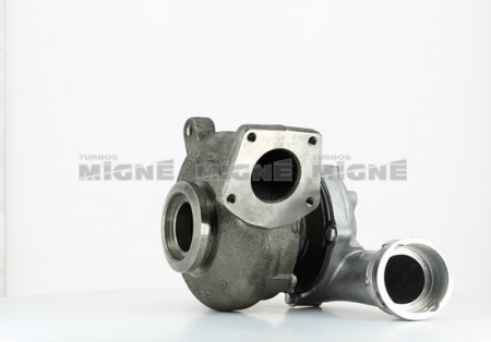 Turbo neuf comprenant :