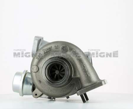 Turbo neuf comprenant :