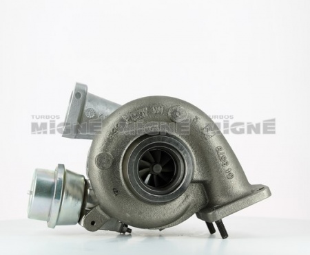 Turbo neuf comprenant :