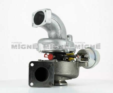 Turbo neuf comprenant :