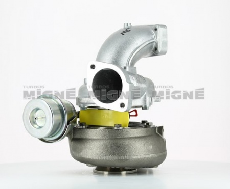 Turbo neuf comprenant :