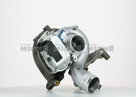 Turbo neuf comprenant :