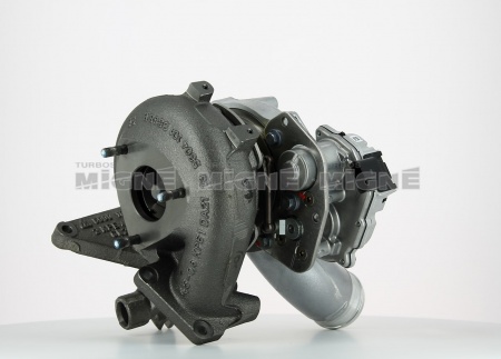 Turbo neuf comprenant :