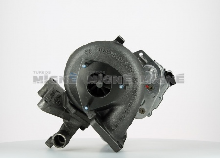 Turbo neuf comprenant :