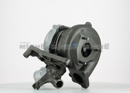 Turbo neuf comprenant :