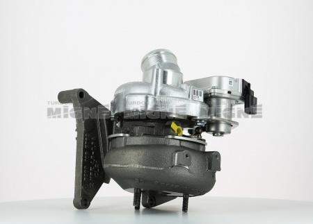 Turbo neuf comprenant :