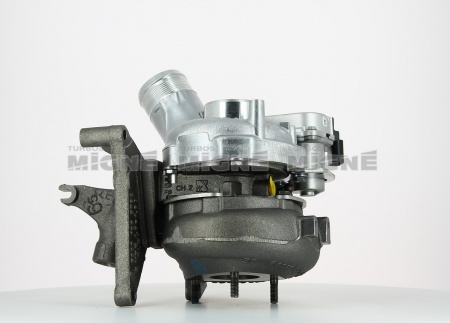 Turbo neuf comprenant :