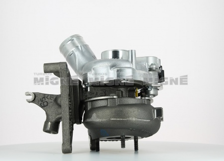 Turbo neuf comprenant :