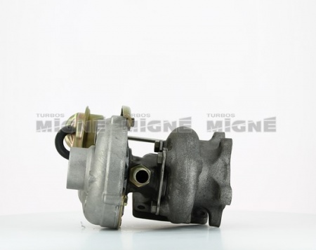 Turbo neuf comprenant :