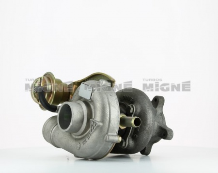 Turbo neuf comprenant :