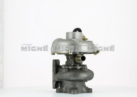 Turbo neuf comprenant :