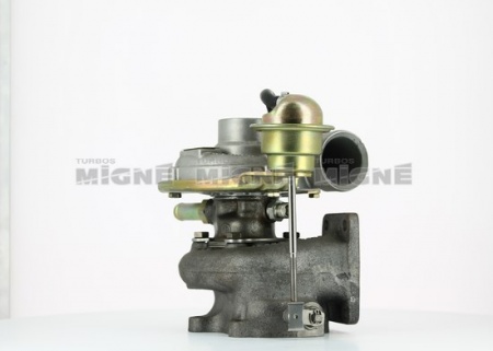 Turbo neuf comprenant :