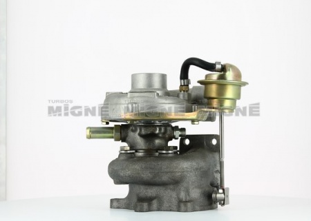 Turbo neuf comprenant :