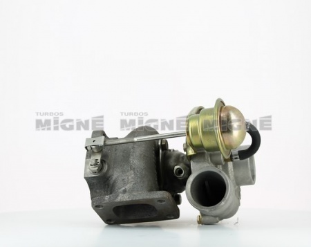 Turbo neuf comprenant :