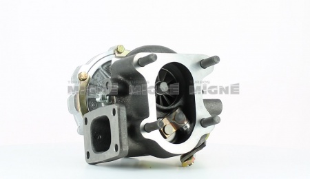 Turbo neuf comprenant :