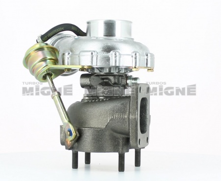 Turbo neuf comprenant :