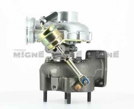 Turbo neuf comprenant :