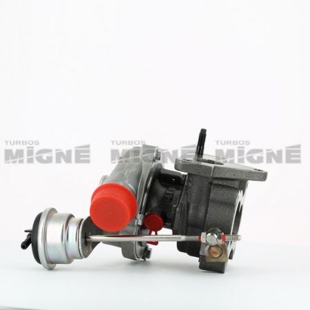 Turbo neuf comprenant :