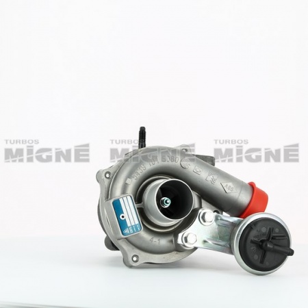 Turbo neuf comprenant :