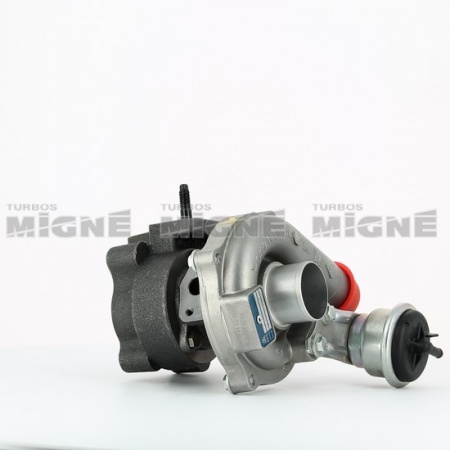 Turbo neuf comprenant :