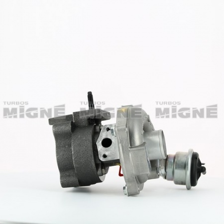 Turbo neuf comprenant :