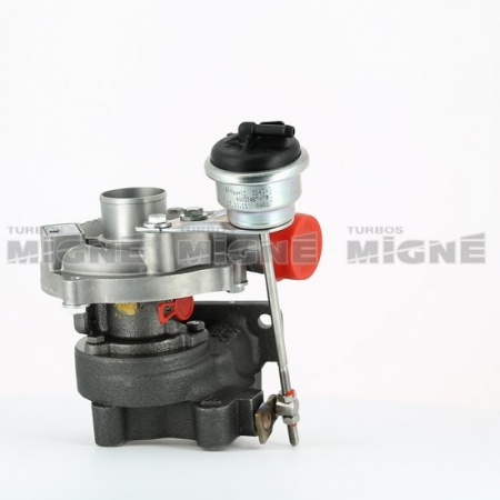 Turbo neuf comprenant :