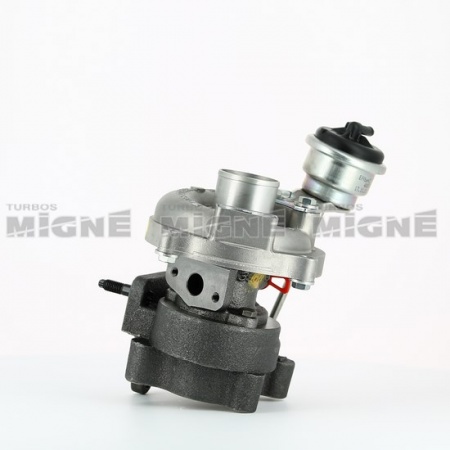 Turbo neuf comprenant :