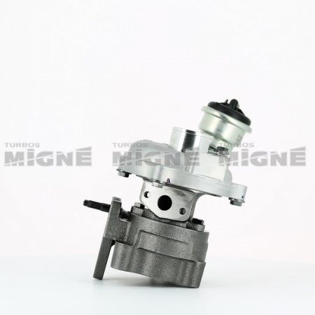 Turbo neuf comprenant :