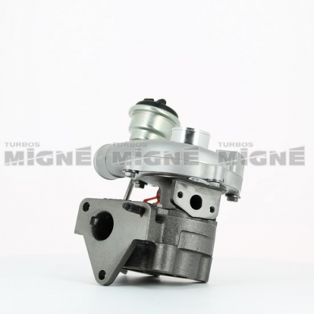 Turbo neuf comprenant :