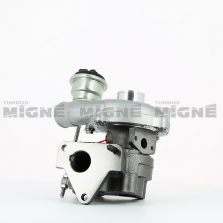 Turbo neuf comprenant :