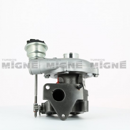 Turbo neuf comprenant :