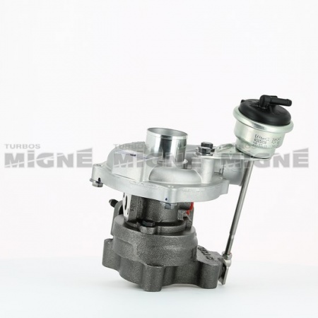 Turbo neuf comprenant :