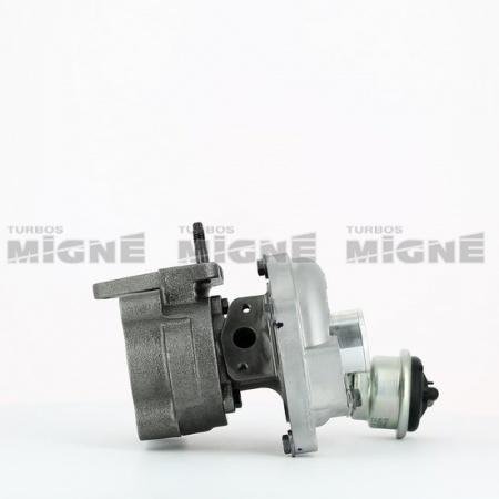 Turbo neuf comprenant :