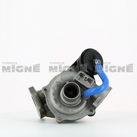 Turbo neuf comprenant :