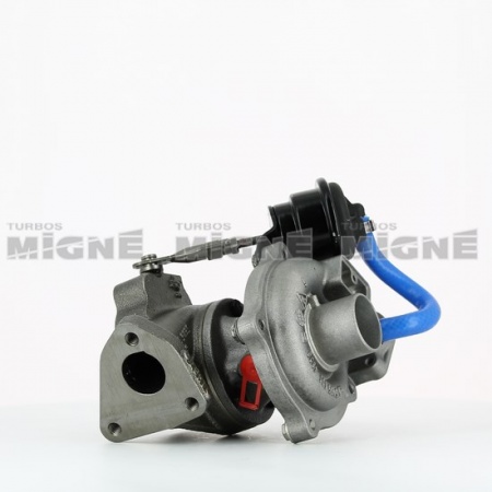 Turbo neuf comprenant :